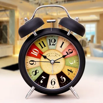 Творчески Alarm Clock Нажежен Тъпо Нощни Будилник За Хола Студенти Прост Детски Будилник Многофункционални Ретро Метални Часовници